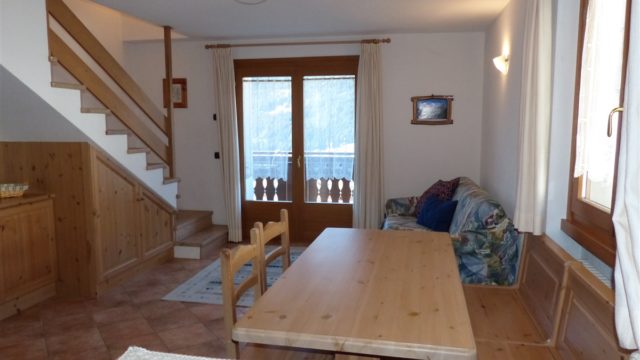 APPARTAMENTO IN AFFITTO A PIATTA, 2 CAMERE, NUOVO, BORMIO , APPARTAMENTI IN AFFITTO A BORMIO, APPARTAMENTI IN VENDITA A BORMIO, AGENZIE IMMOBILIARI A BORMIO, OLIMPIADI A BORMIO, TERME DI BORMIO, BAGNI VECCHI DI BORMIO, PROMOZIONI