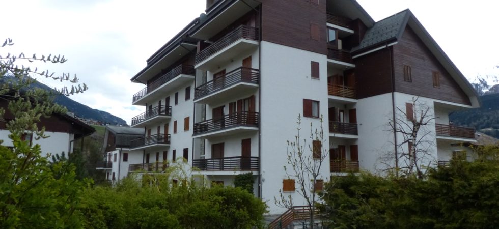Trilocale centro Bormio, con balconi, ascensore e box