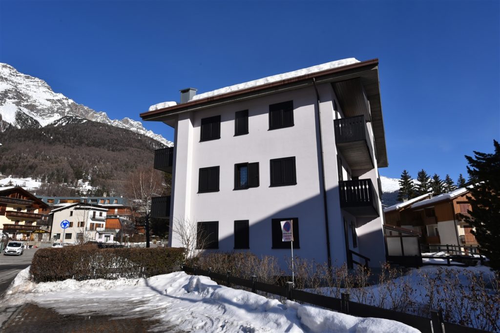 via-guicciardi-26