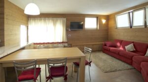 Appartamento nuovo a Cepina con doppi servizi